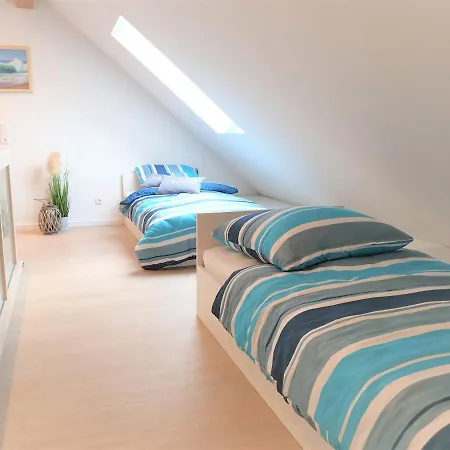 Heimatloft, Am Alten Deich 4-6, 2 32 *