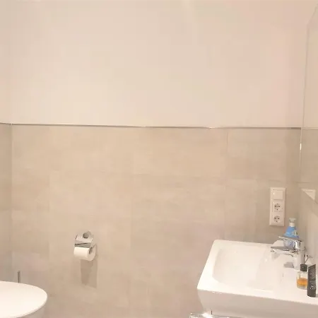 Heimatloft, Am Alten Deich 4-6, 2 32 *